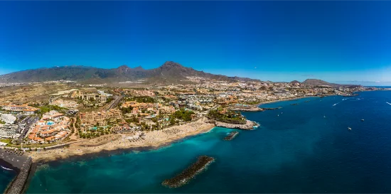Playa del Duque sulla costa di Adeje a Tenerife